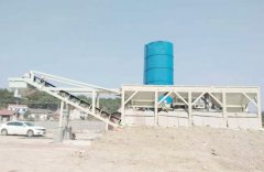 強(qiáng)制式混凝土攪拌機(jī)工作中的電壓